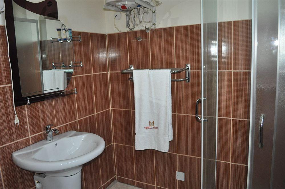Tribeca Hotel Ghana Akra Zewnętrze zdjęcie