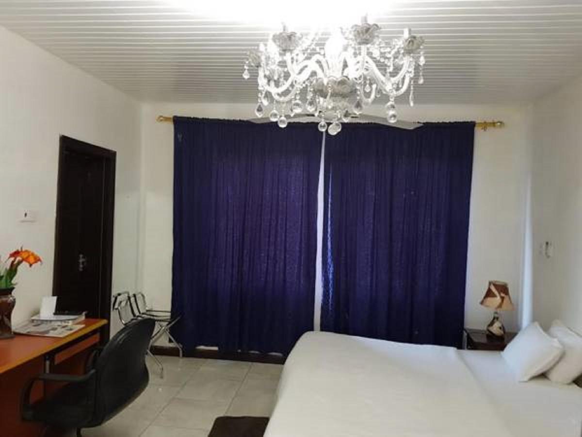 Tribeca Hotel Ghana Akra Zewnętrze zdjęcie
